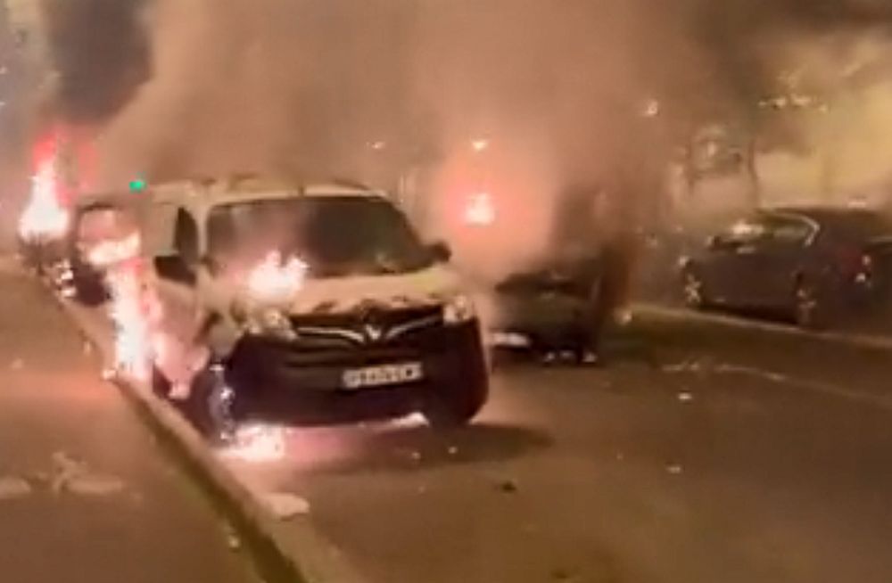 Γαλλία: Οργή και σκηνές χάους για δεύτερη νύχτα μετά τον θάνατο 17χρονου από σφαίρα αστυνομικού (Video)