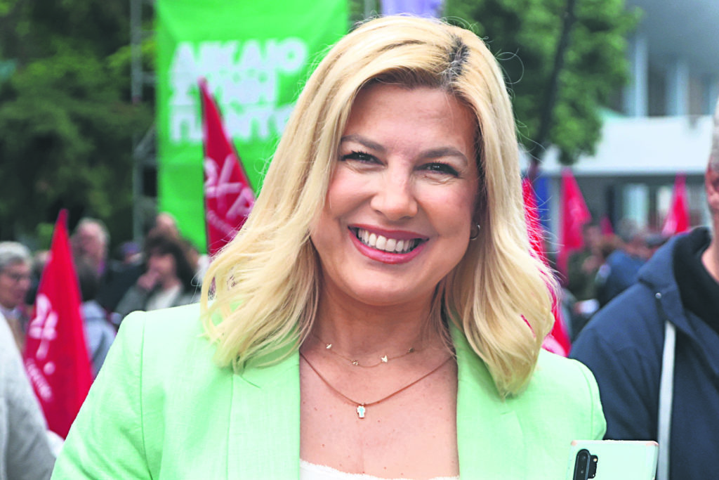 Ράνια Θρασκιά: «Στήριξη στους μικρομεσαίους της Θεσσαλονίκης»