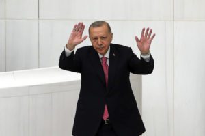 Τουρκία: Ορκίστηκε ο Ερντογάν για τη νέα προεδρική θητεία του