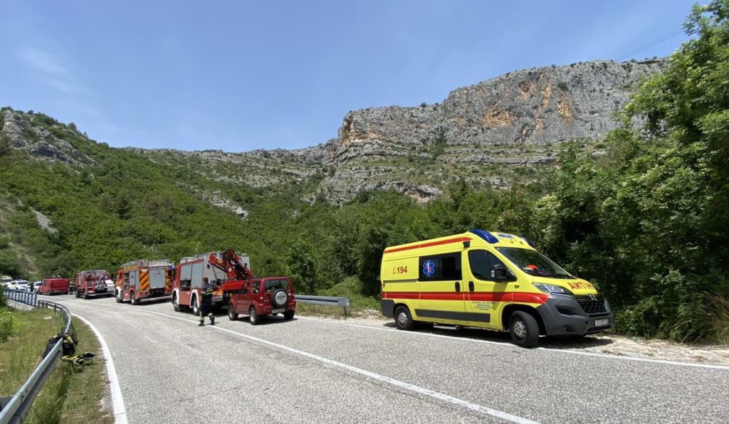 Κροατία: Τουλάχιστον δύο νεκροί από συντριβή στρατιωτικού ελικοπτέρου