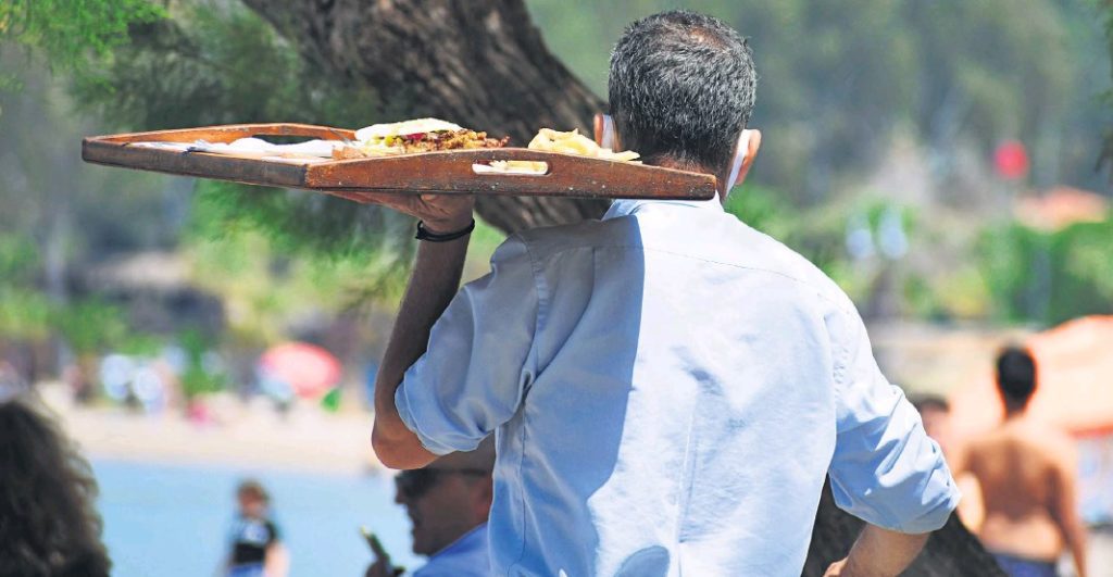 Το ελαστικό ωράριο βλάπτει σοβαρά την αγορά εργασίας
