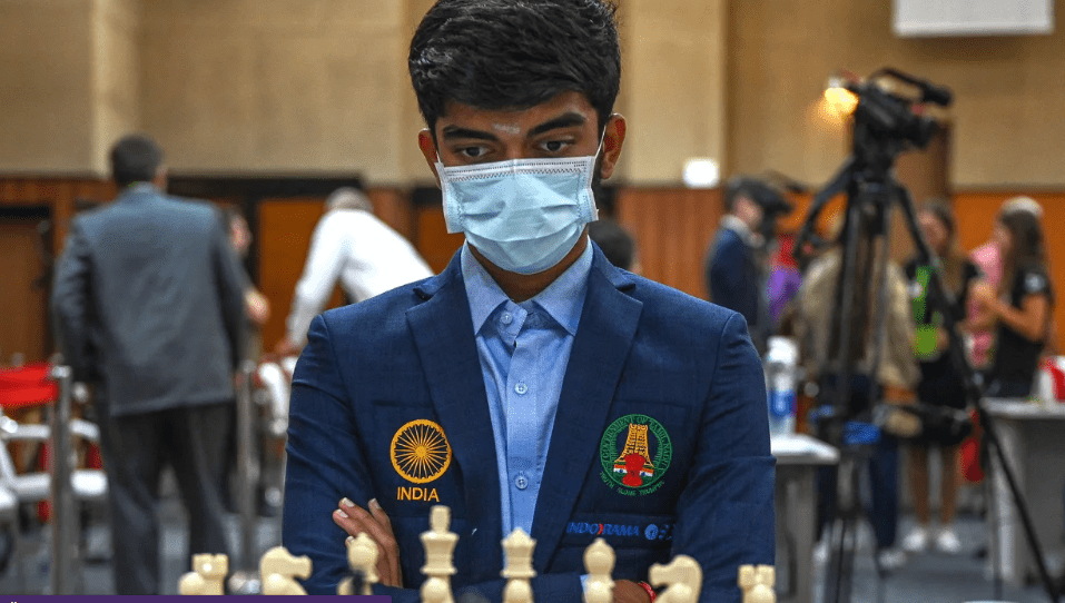 Νέο «παγκόσμιο» αφεντικό στο σκάκι – Ο 17χρονος Ινδός που νίκησε τον 5 φορές παγκόσμιο πρωταθλητή