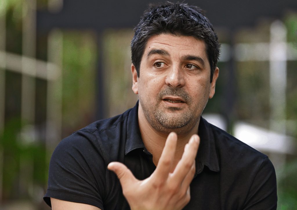 Σεσκ Γκάι: «Η αλήθεια είναι υπερεκτιμημένη»