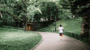Τρέξιμο και ψυχολογία: «Φάρμακο» τα χιλιόμετρα, αλλά όχι για όλους