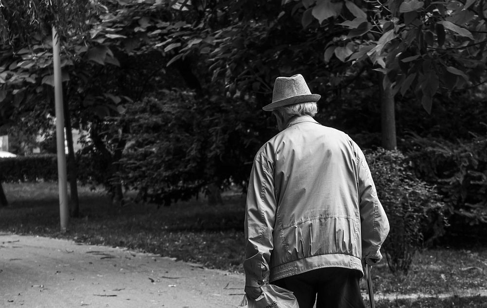 Βόλος: Ζωή μαρτύριο για ζευγάρι ηλικιωμένων – Άγριοι ξυλοδαρμοί από την ίδια τους την κόρη