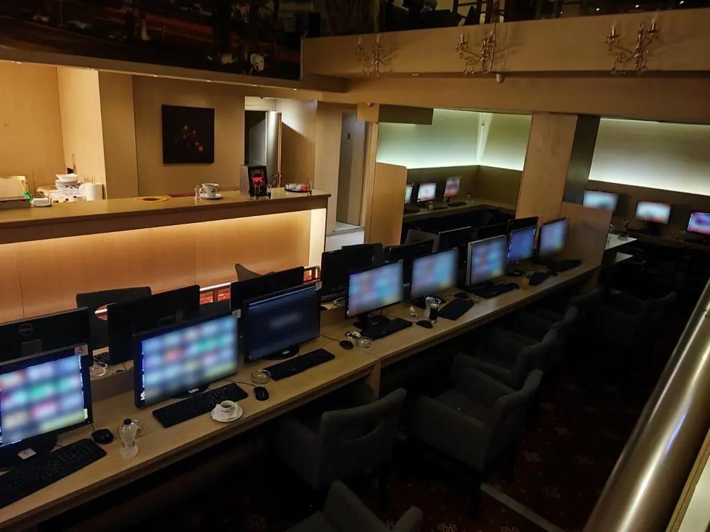 Είκοσι συλλήψεις για παράνομο τζόγο στην Καλλιθέα