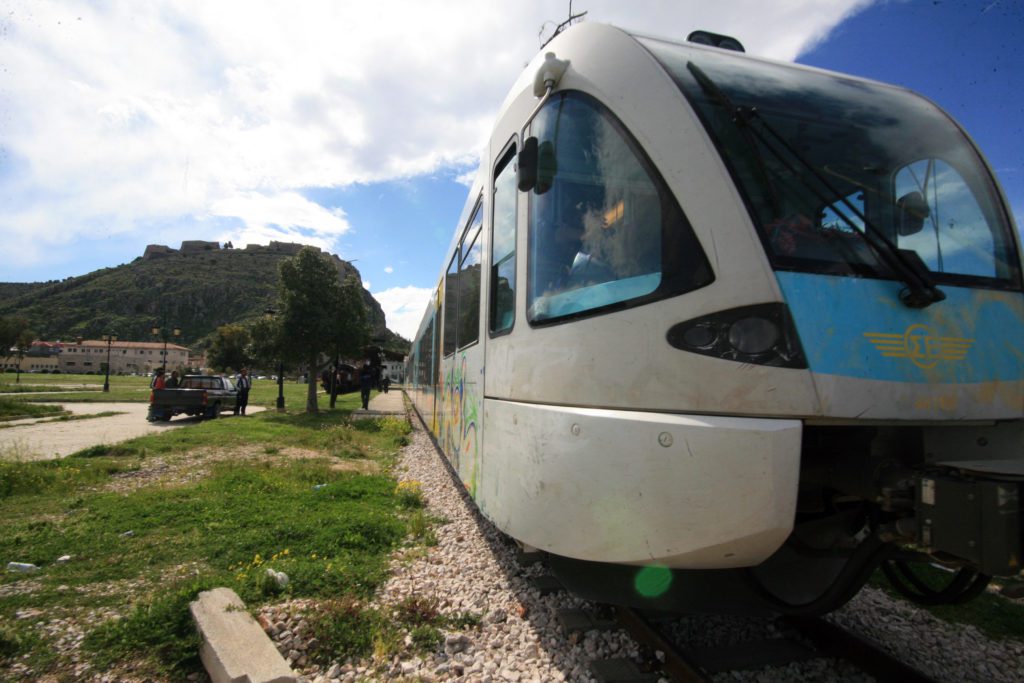 Hellenic Train: Σε κυκλοφορία η γραμμή του προαστιακού προς Κιάτο – Σταδιακή αποκατάσταση της κυκλοφορίας