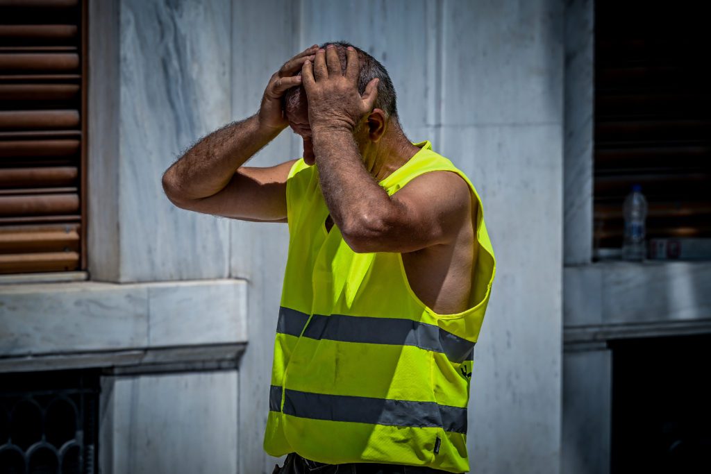 Σιωπηρή αύξηση ορίων ηλικίας συνταξιοδότησης