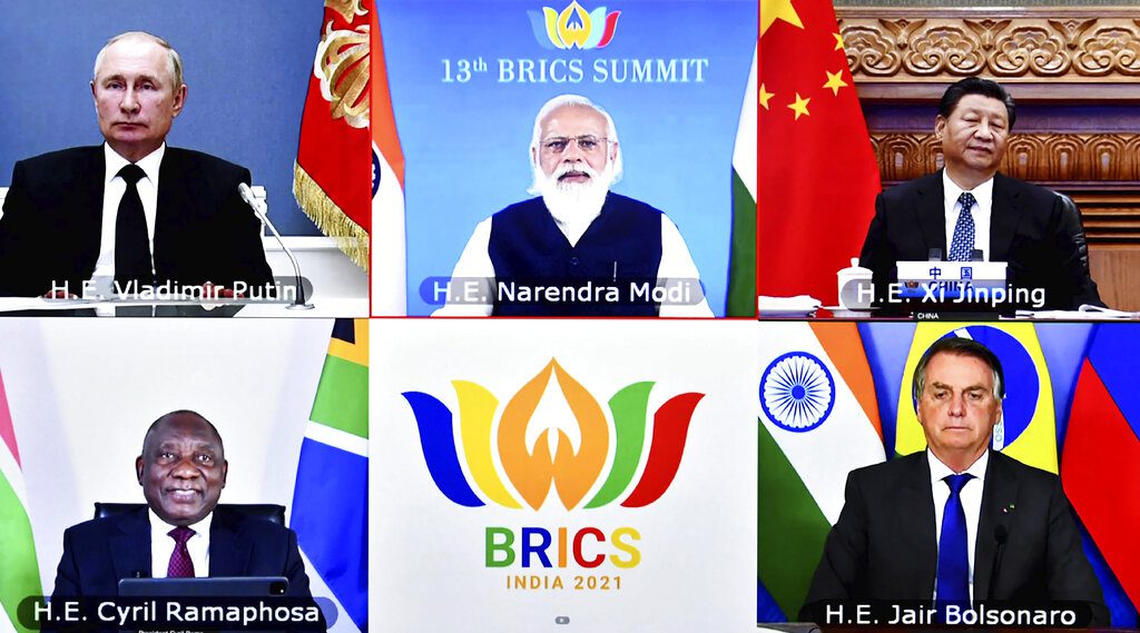 Λευκορωσία: 25 χώρες έχουν ζητήσει να ενταχθούν στην BRICS