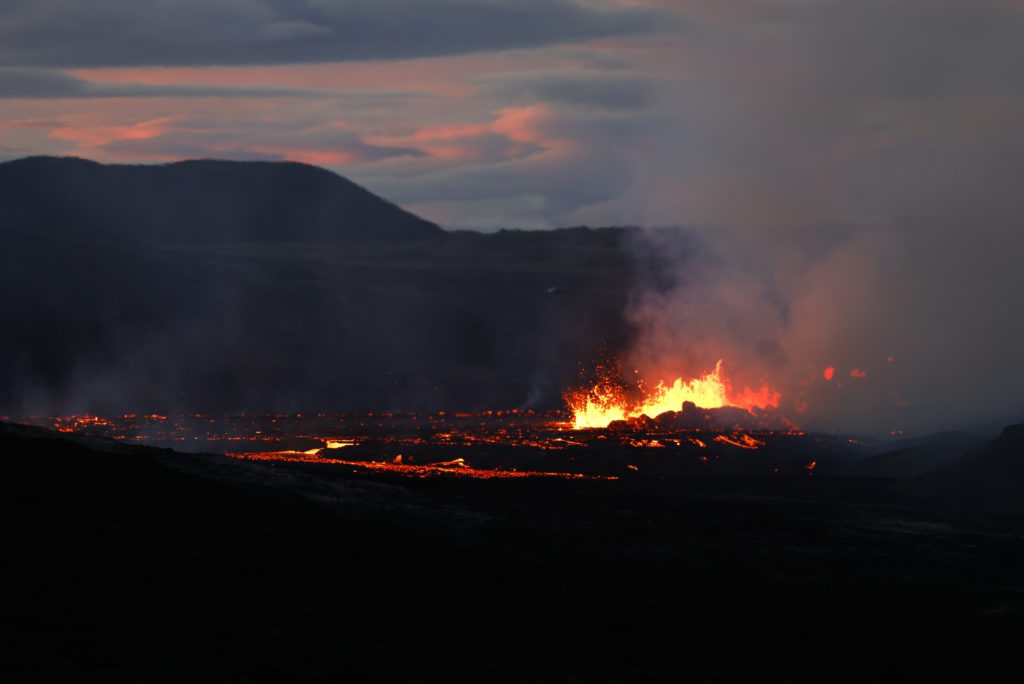 Ισλανδία: Νέα ηφαιστειακή έκρηξη κοντά στο Ρέικιαβικ