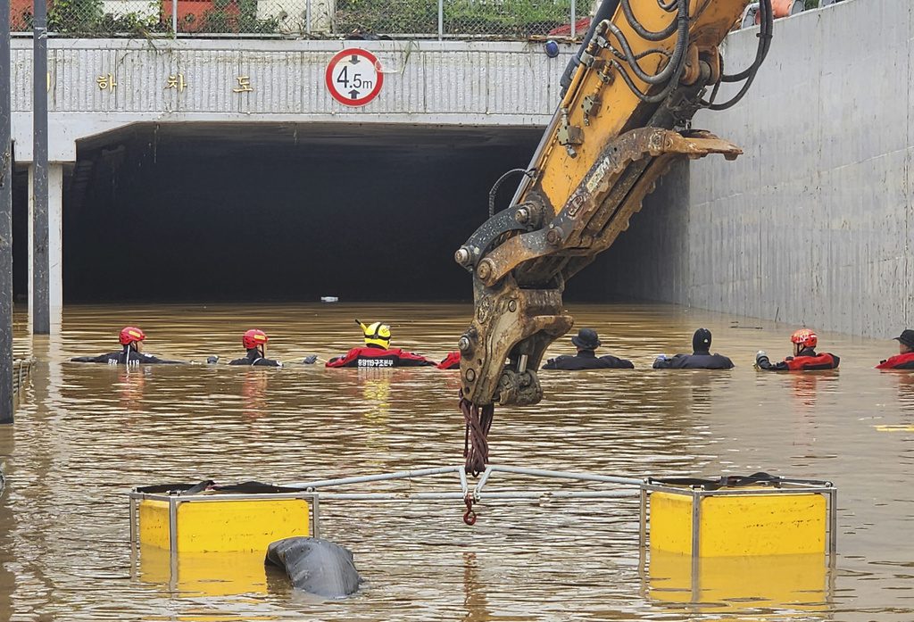 Νότια Κορέα: Στους 39 οι νεκροί από τις καταστροφικές πλημμύρες – Αρκετοί αγνοούμενοι και τραυματίες