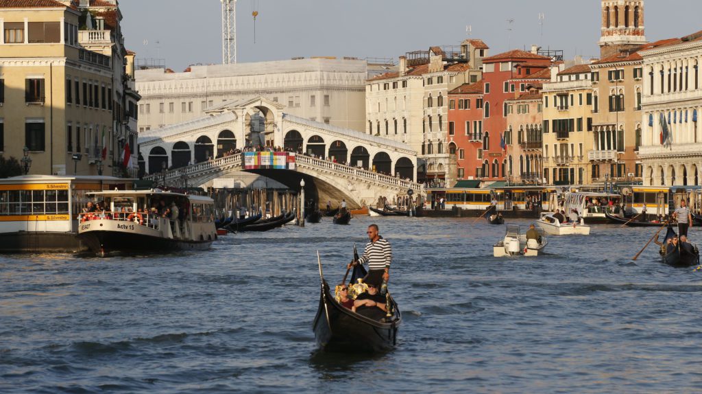 Η UNESCO θέλει να μπει η Βενετία στον κατάλογο των Μνημείων Παγκόσμιας Κληρονομίας που βρίσκονται σε κίνδυνο
