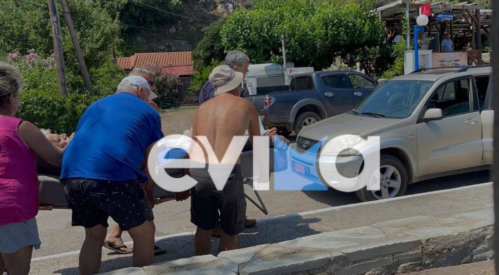 Ασθενοφόρο… αγνοείται ξανά στην Εύβοια: Έπαθε εγκεφαλικό και τον πήγε ο δήμαρχος στο νοσοκομείο (Photos – Video)