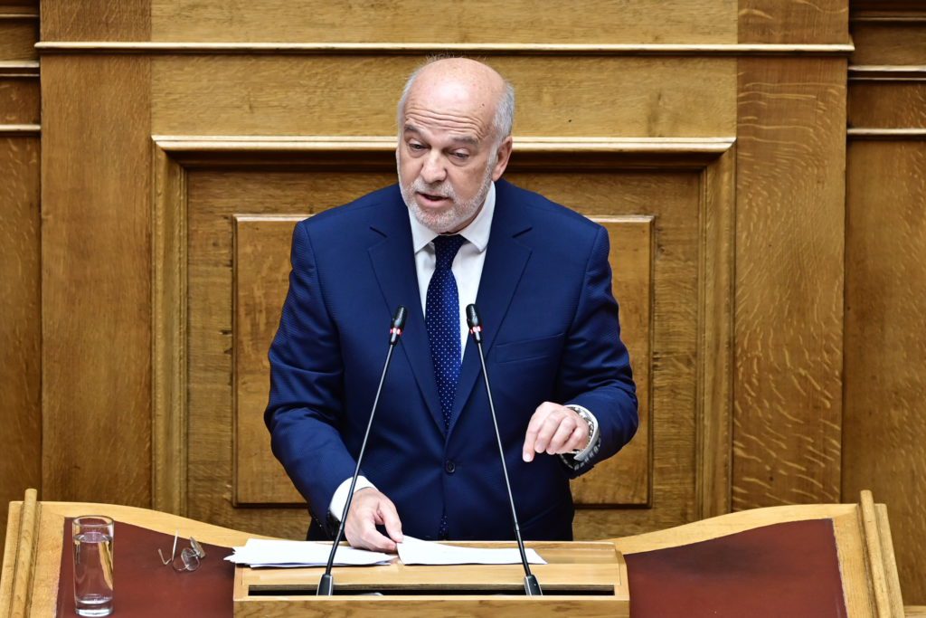 Ιδού η Ρόδος κ. Φλωρίδη: Τροπολογία ΣΥΡΙΖΑ για την άρση της ασυλίας των τραπεζιτών