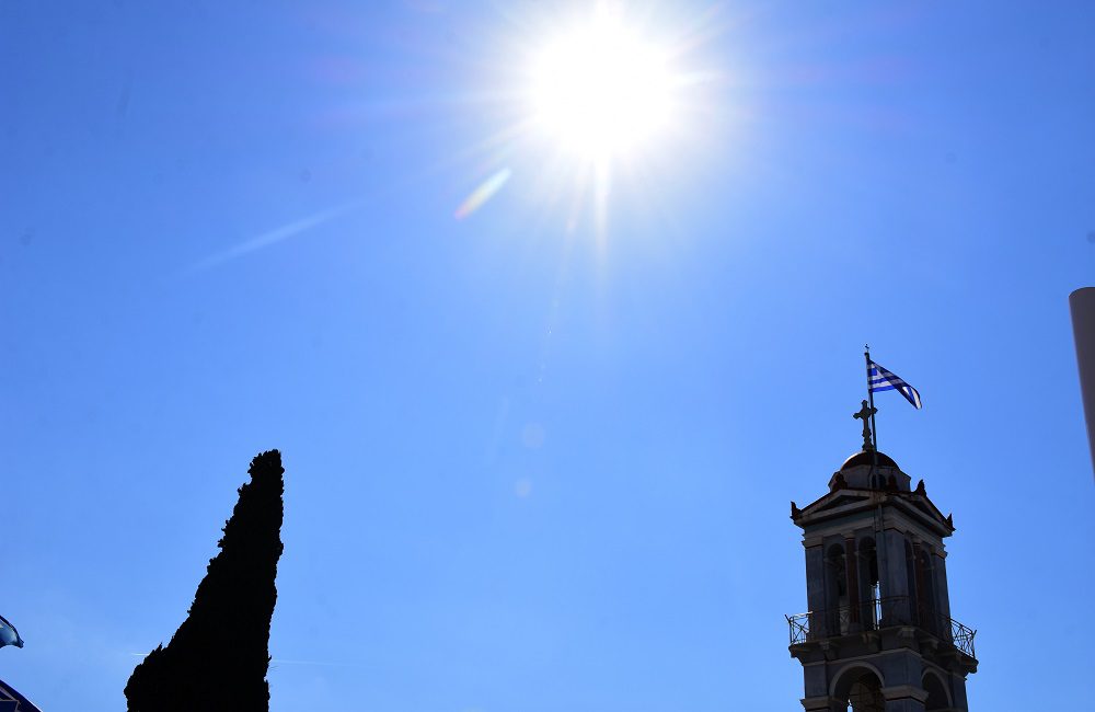 Καιρός: Ανοδος θερμοκρασίας και άνεμοι έως 5 μποφόρ
