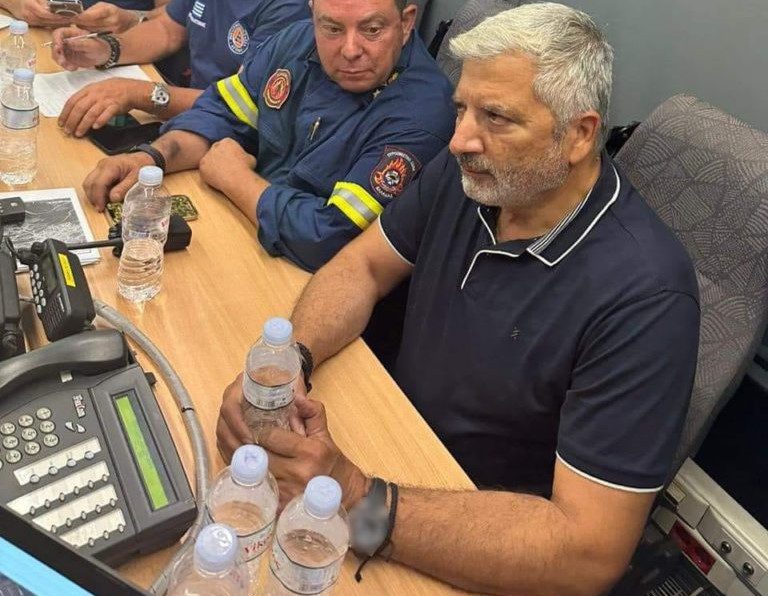 Στο θολωμένο μυαλό… των επικοινωνιολόγων του Γιώργου Πατούλη