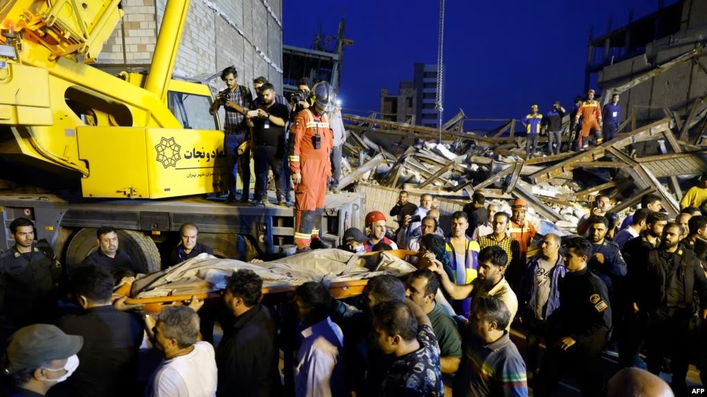 Ιράν: Μια νεκρή και 19 τραυματίες από έκρηξη σε τριώροφο κτίριο (Video)