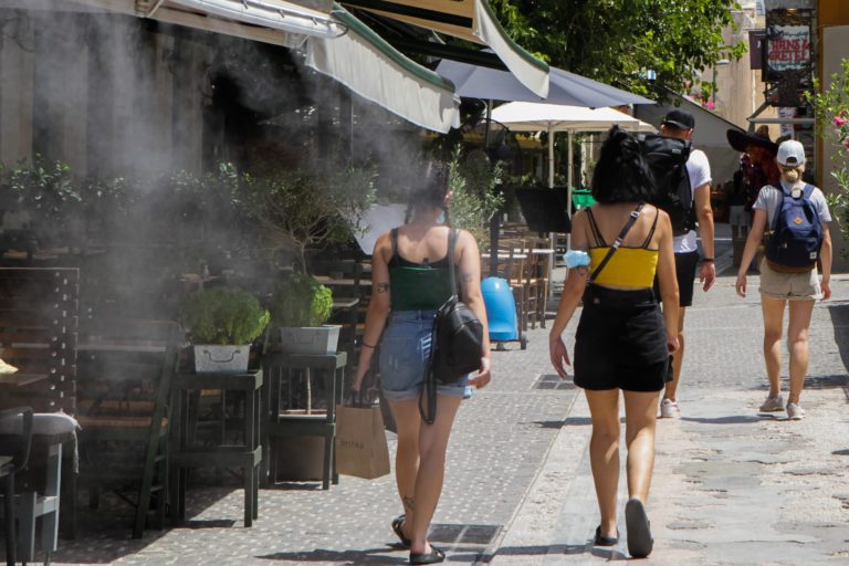 Καιρός: Έρχεται ο πρώτος μεγάλος καύσωνας – Οι περιοχές που η θερμοκρασία θα ξεπεράσει τους 40° Κελσίου