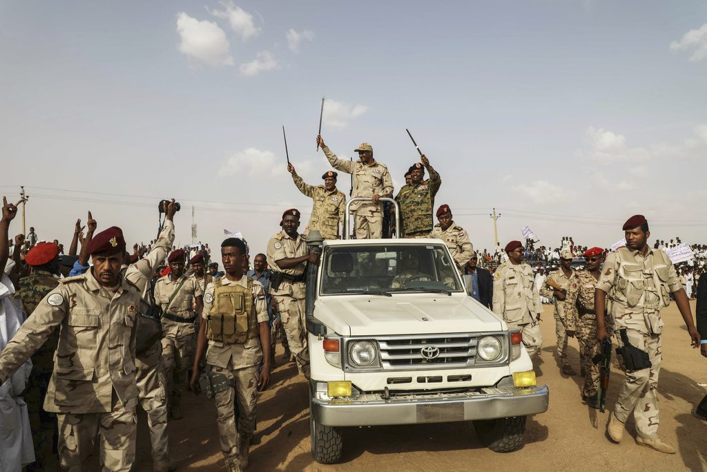 Σουδάν: 4.000 οι νεκροί από τον πόλεμο, που ίσως «διαρκέσει χρόνια»