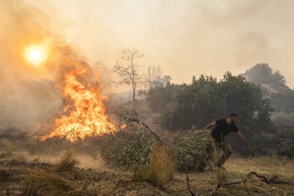 Υψηλός κίνδυνος πυρκαγιάς την Παρασκευή σε πέντε περιοχές