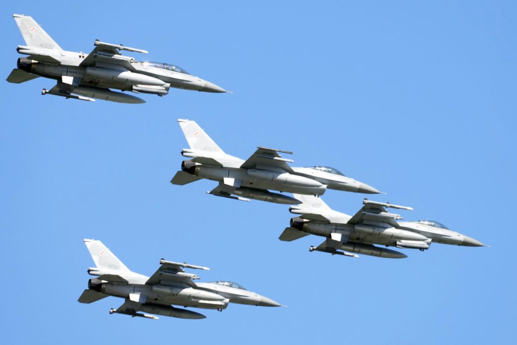 «Πράσινο φως» από ΗΠΑ σε Δανία και Ολλανδία για αποστολή F-16 στην Ουκρανία
