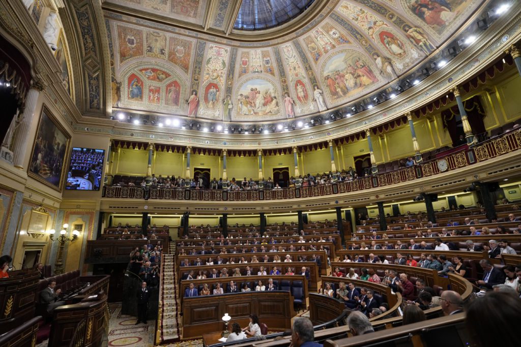 Διεθνής Τύπος: Ξεκινούν οι διερευνητικές εντολές στην Ισπανία – Η Ιταλία αναζητά «παραθυράκια» στο νέο Σύμφωνο Σταθερότητας