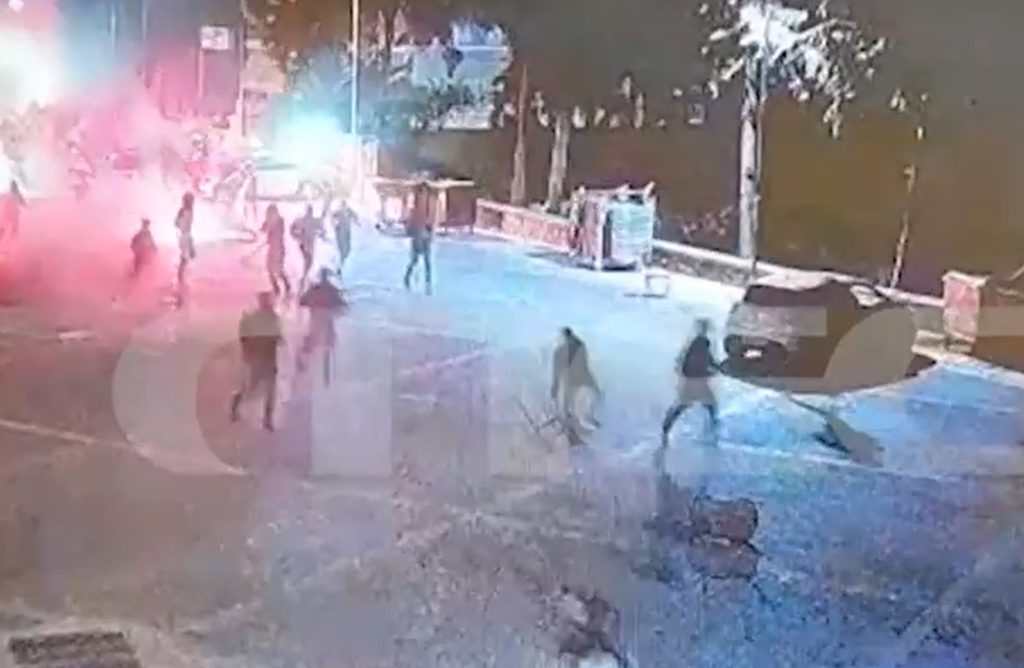 Νέο βίντεο – ντοκουμέντο από την δολοφονική επίθεση των χούλιγκανς στη Νέα Φιλαδέλφεια (Video)