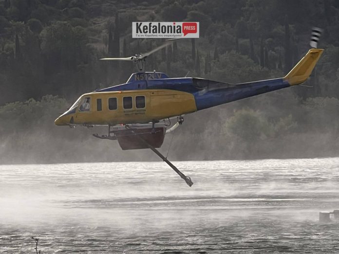 Κεφαλονιά: Σε ύφεση η πυρκαγιά στην Αγία Ειρήνη