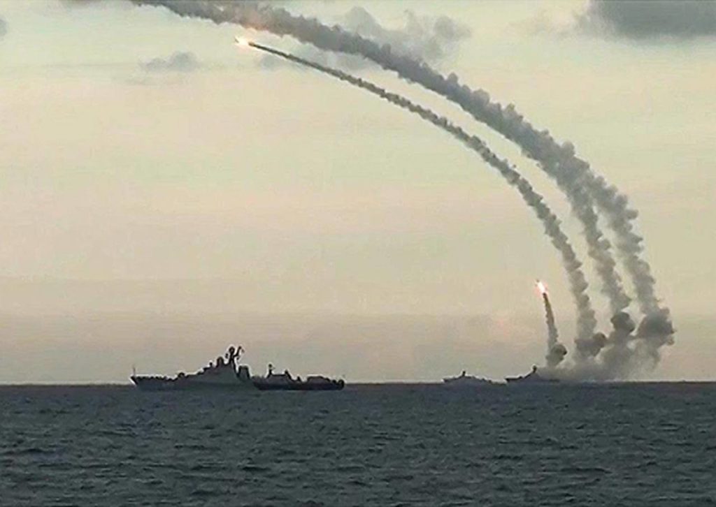 Μαύρη Θάλασσα: Η Ρωσία «ανταπέδωσε» εκτοξεύοντας πυραύλους κατά ουκρανικής αεροναυπηγικής βιομηχανίας
