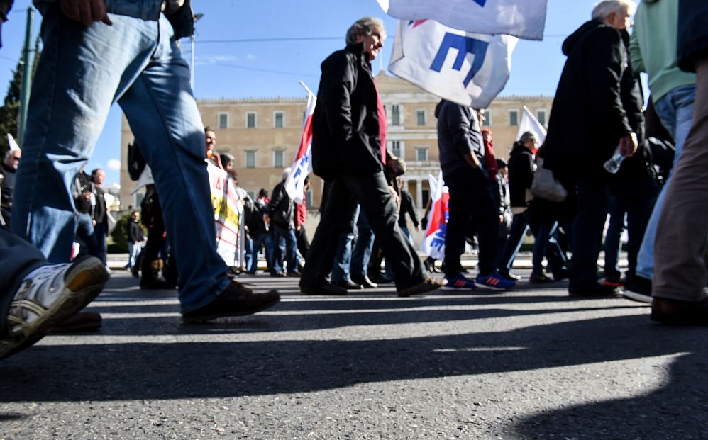 Παραλύει η χώρα την Πέμπτη για το αντεργατικό έκτρωμα της κυβέρνησης Μητσοτάκη: Πώς θα κινηθούν τα ΜΜΜ