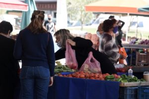 Απελπιστικά στοιχεία ΕΛΣΤΑΤ: Ένας στους έξι αντιμέτωπος με ακραία φτώχεια στην Ελλάδα του Μητσοτάκη
