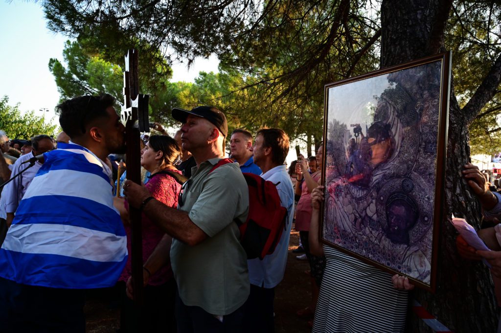 Στημένο το παιχνίδι στο γήπεδο των νέων ταυτοτήτων