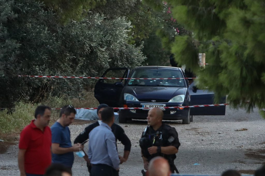 Μακελειό στην Αρτέμιδα: Συνελήφθη πρόσωπο «κλειδί» για την εξιχνίαση της δολοφονίας των έξι Τούρκων