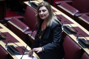 Βουλή: Deal ΝΔ – Ελληνικής Λύσης κατήγγειλε η Λιακούλη γιατί… «είναι πολλά τα λεφτά»
