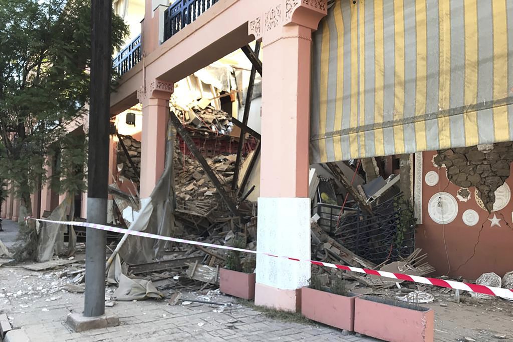 Επέστρεψαν στην Ελλάδα σώοι 108 Έλληνες από το Μαρόκο