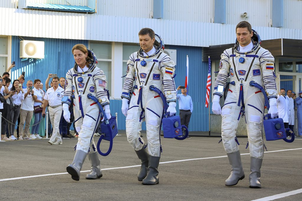 Καζακστάν: Εκτοξεύτηκε Σογιούζ με δύο Ρώσους και μία Αμερικανίδα για τον Διεθνή Διαστημικό Σταθμό