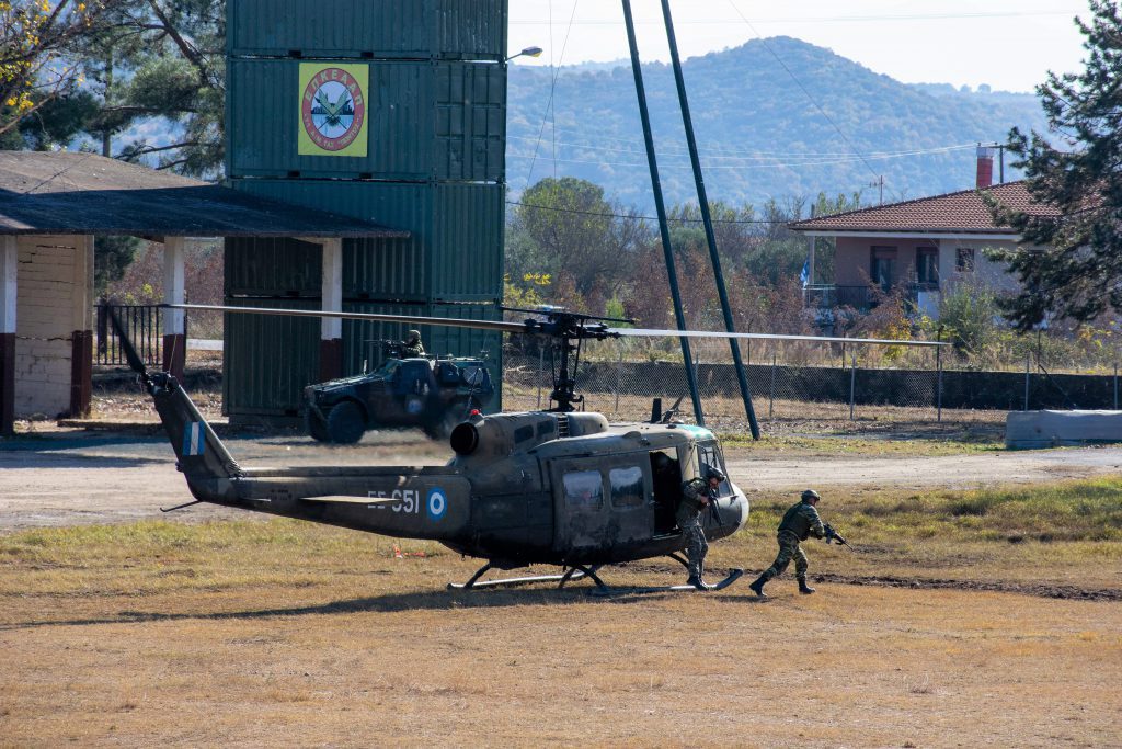 Τα δήθεν «παροπλισμένα» ελικόπτερα συμμετείχαν σε ασκήσεις το 2020 και το 2022 – Διαψεύδεται το ΓΕΣ (εικόνες)