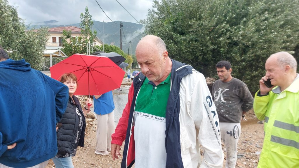 Ο Μπέος προκαλεί Αγοραστό και υπουργείο Παιδείας – «Τα σχολεία θα ανοίξουν με δική μου ευθύνη»