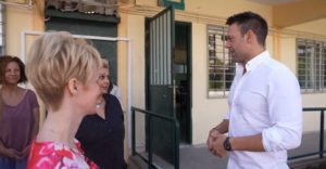 Στο Εργαστήρι Ειδικής Επαγγελματικής Εκπαίδευσης ο Στέφανος Κασσελάκης: «Αυτό που μετράει είναι η ψυχή κάθε παιδιού» (Video)
