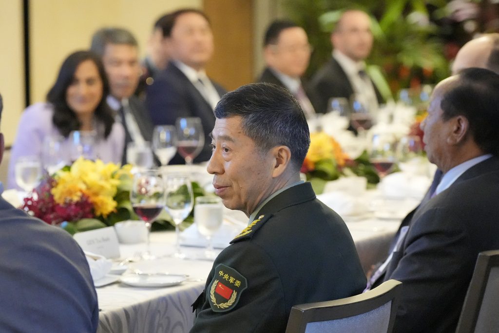 Αφαντος ο υπουργός Αμυνας της Κίνας Λι Σανγκφού