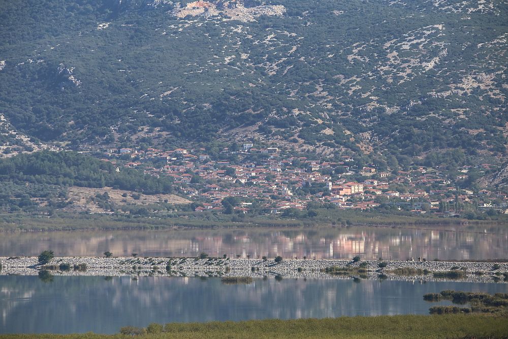 Πλημμύρες Θεσσαλία: Πόντο – πόντο ο εφιάλτης της λίμνης Κάρλας (Video)