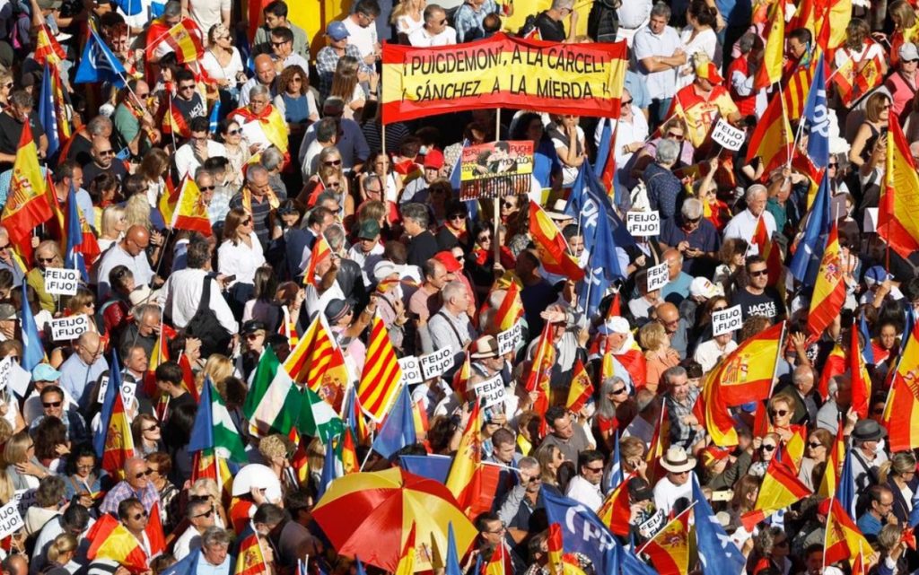 Ισπανία – Μαδρίτη: Διαδήλωση κατά χορήγησης αμνηστίας σε Καταλανούς αυτονομιστές