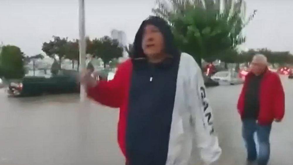 Τα… έβαλε με τους οδηγούς στον Βόλο ο Μπέος: «Πού πάτε ρε άνθρωποι;» (Video)