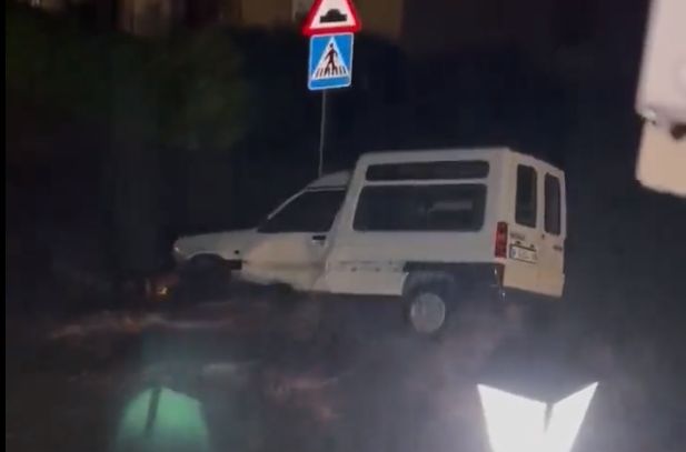 Ισπανία: Δύο νεκροί, δύο αγνοούμενοι από τις καταρρακτώδεις βροχές (Video)