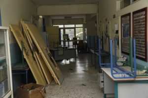 Βία ανηλίκων: Επτά συλλήψεις για επεισόδια σε Ταύρο και Αγιο Δημήτριο