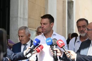 Πολιτικοί κοµήτες