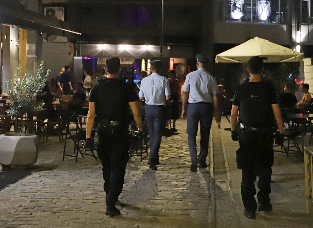 Βόλος: Μπήκε με μαχαίρι σε κατάστημα αλλά η υπάλληλος άρπαξε… σκαμπό – Συνελήφθη ο 28χρονος