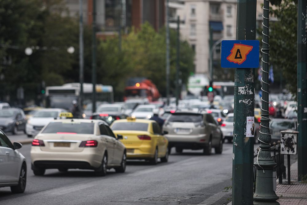 Τροχαία σε Αλεξάνδρας και Αττική Οδό – Πού παρατηρείται κυκλοφοριακή συμφόρηση