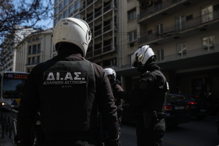 Θεσσαλονίκη: Προφυλακίστηκε απότακτος αστυνομικός – Κατηγορείται για απόπειρα εκβίασης
