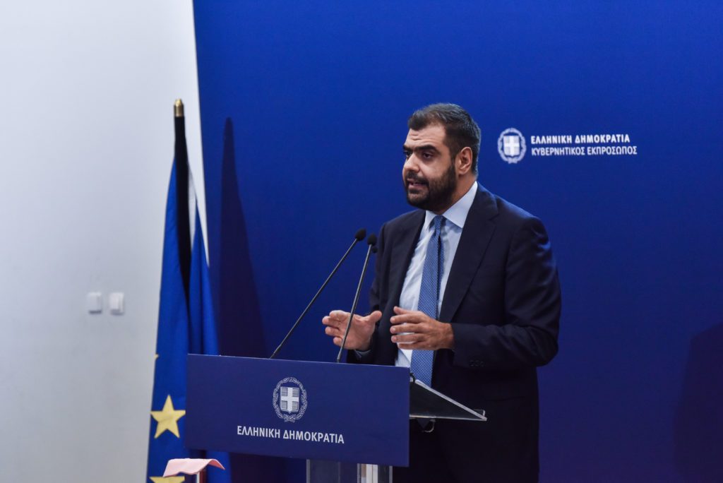 Επιμένουν στα «μαθηματικά Τασούλα», καλύπτουν Βελόπουλο, για το πραξικόπημα στην ΑΔΑΕ